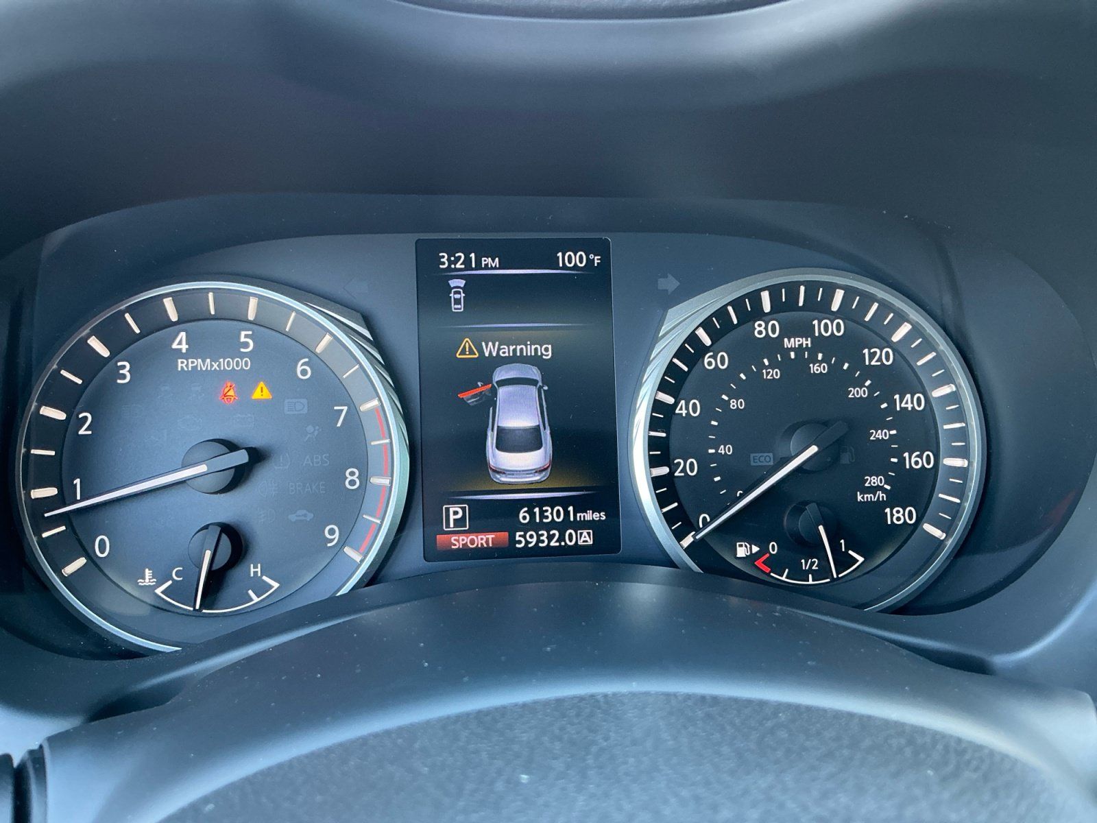 Used 2019 INFINITI Q50 Luxe w/ All Weather Package (L93) RWD image 9