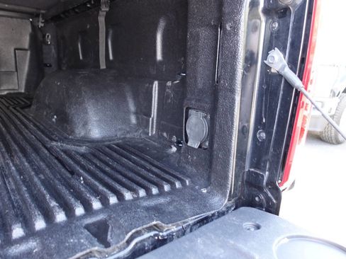 Used 2022 Chevrolet Silverado 1500 Custom Trail Boss image 28