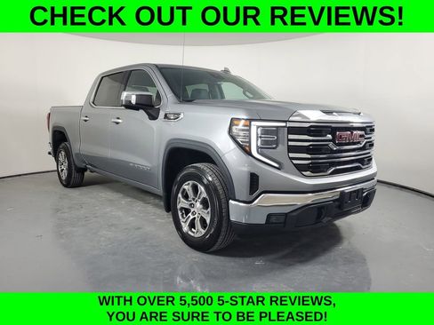 Used 2024 GMC Sierra 1500 SLT AWD/4WD image 3