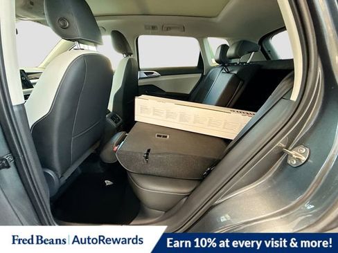 New 2026 Volkswagen Taos SE AWD/4WD image 12