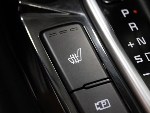 Used 2025 Kia Seltos S AWD/4WD image 32