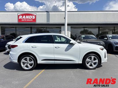 Used 2025 Audi Q5 Premium Plus w/ Premium Plus