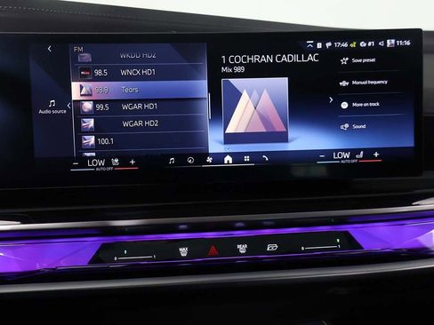 Used 2025 BMW 740i xDrive 740i xDrive image 49