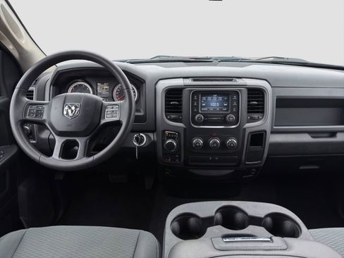 Used 2018 RAM 1500 Express image 14