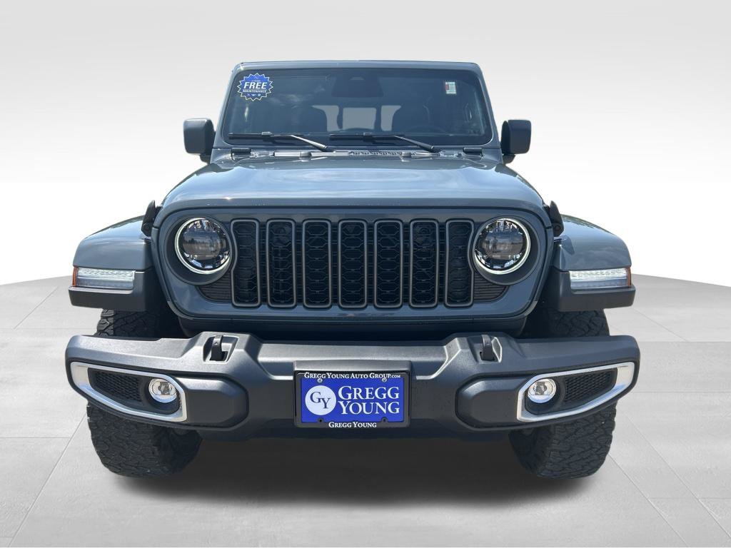 Used 2026 Jeep Gladiator Sport AWD/4WD image 13