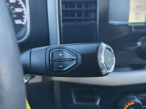 Used 2023 Ford F150 XLT image 9