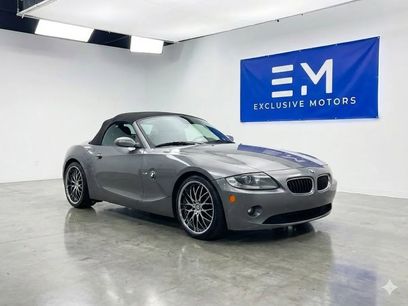 Used 2005 BMW Z4 2.5i