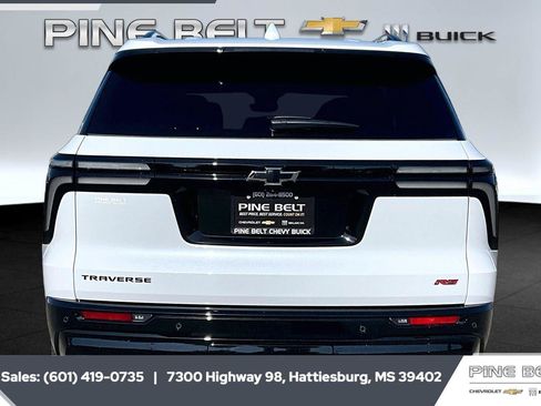 New 2026 Chevrolet Traverse RS FWD image 4