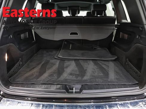 Used 2022 Mercedes-Benz GLB 250 4MATIC w/ AMG Line image 9