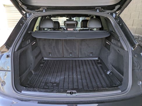 Used 2023 Audi SQ5 Premium Plus w/ Premium Plus Package image 26