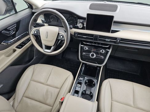 Used 2021 Lincoln Corsair AWD w/ Premium Package image 29