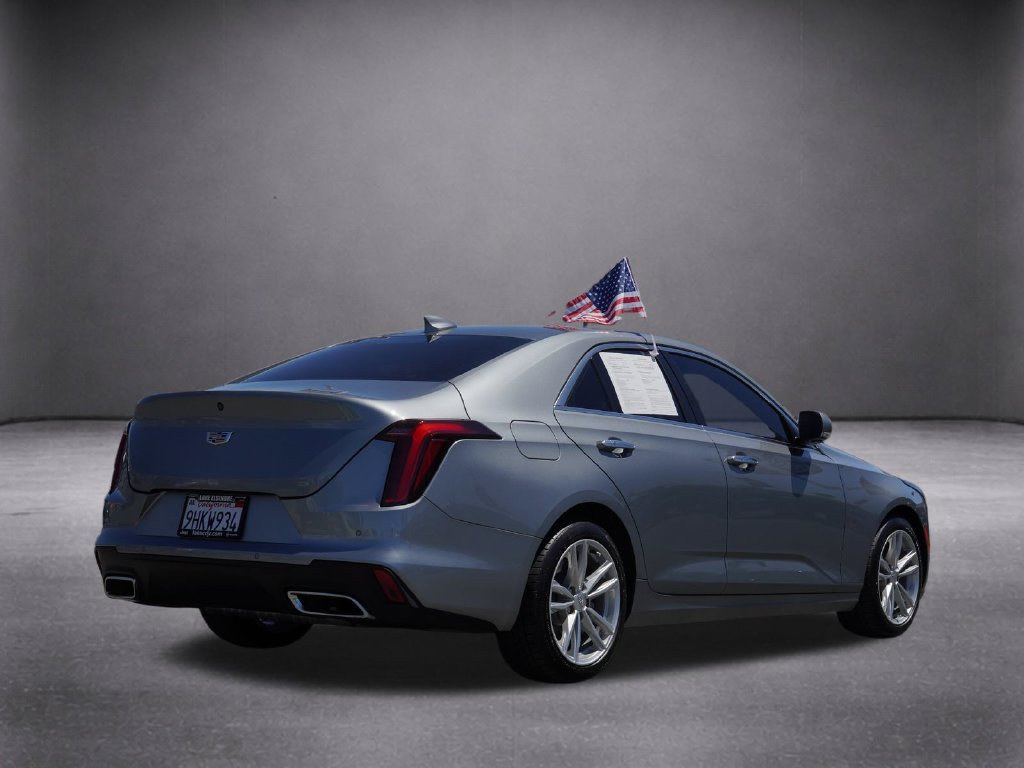 Used 2023 Cadillac CT4 Luxury w/ Cold Weather Package RWD image 3