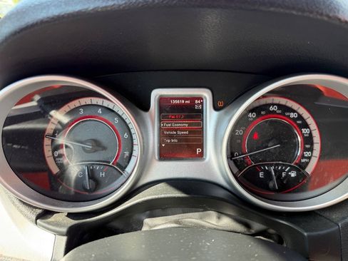 Used 2017 Dodge Journey SXT FWD image 20