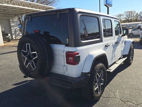 Certified 2024 Jeep Wrangler Sahara image 6