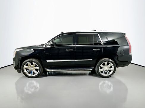 Used 2019 Cadillac Escalade Luxury image 4