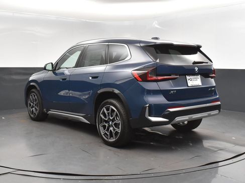 Used 2026 BMW X1 xDrive28i w/ Convenience Package AWD/4WD image 5