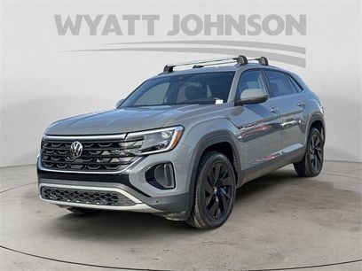 Used 2024 Volkswagen Atlas Cross Sport SE