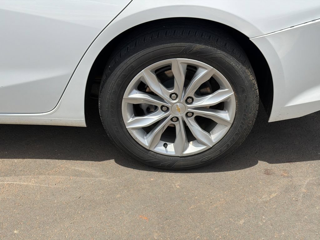 Used 2024 Chevrolet Malibu LT FWD image 19
