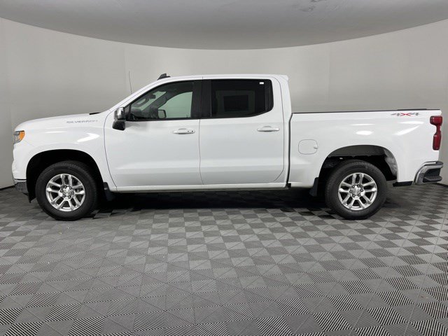 Used 2023 Chevrolet Silverado 1500 LT AWD/4WD image 5