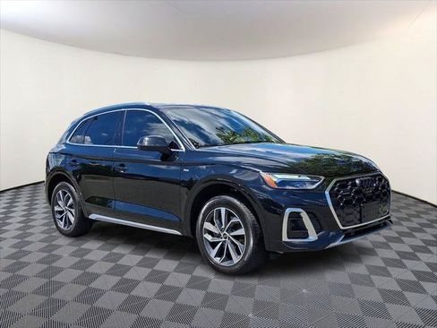 Certified 2023 Audi Q5 2.0T Premium Plus w/ Premium Plus Package AWD/4WD image 1