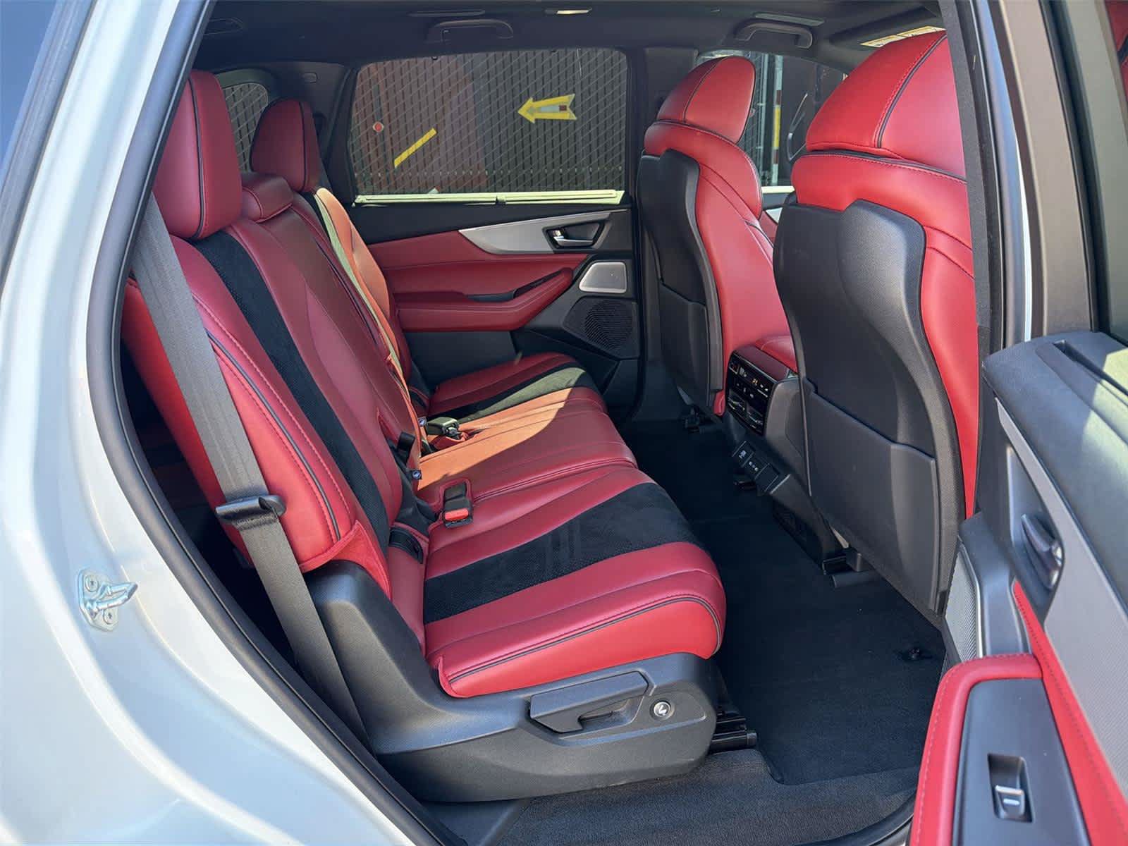 Certified 2025 Acura MDX A-Spec AWD/4WD image 14