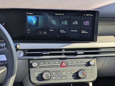 New 2026 Hyundai Tucson SE image 18