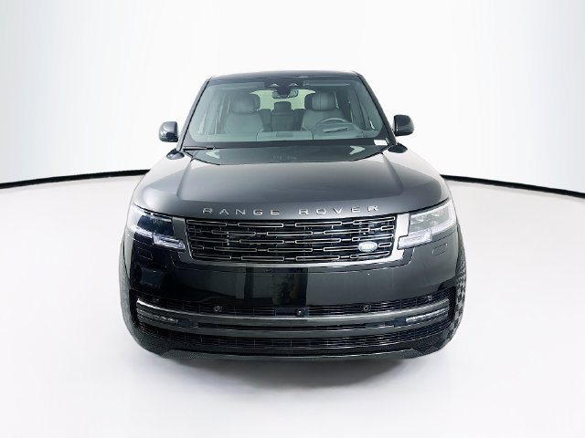 New 2026 Land Rover Range Rover Long Wheelbase SE AWD/4WD image 2