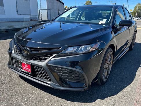 Certified 2024 Toyota Camry SE AWD/4WD image 1