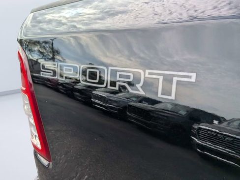 Used 2022 RAM 1500 Big Horn AWD/4WD image 13