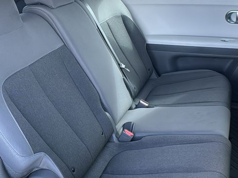 Used 2024 Hyundai Ioniq 5 SEL image 16