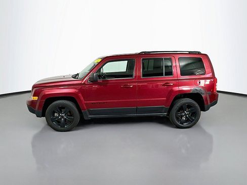 Used 2014 Jeep Patriot Sport w/ Power Value Group FWD image 4