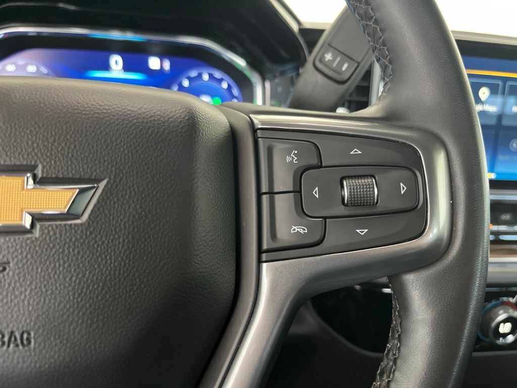 Used 2023 Chevrolet Silverado 1500 LT w/ Protection Package RWD image 7
