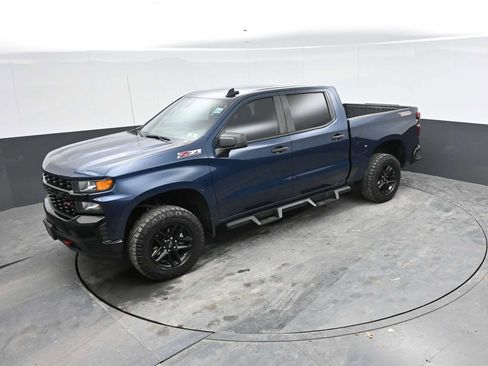 Used 2021 Chevrolet Silverado 1500 Custom Trail Boss AWD/4WD image 32