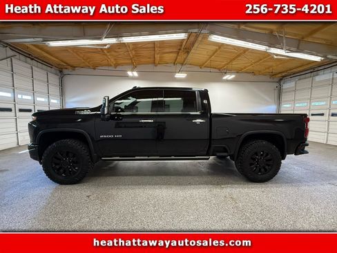 Used 2022 Chevrolet Silverado 2500 High Country w/ Safety Package II image 1