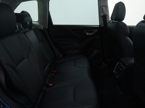 Used 2023 Subaru Forester Touring w/ Popular Package #3 image 12