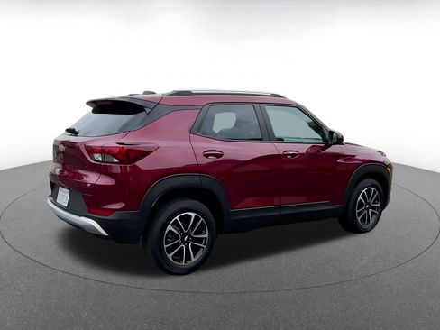 Used 2025 Chevrolet TrailBlazer LT image 15