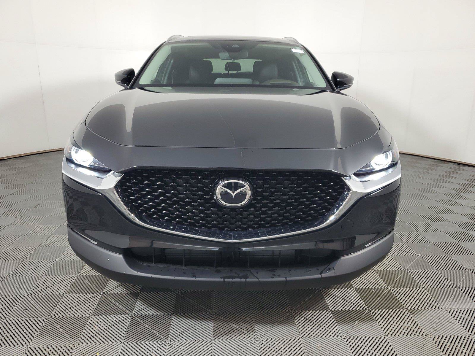 Used 2022 MAZDA CX-30 AWD 2.5 S w/ Premium Package image 2