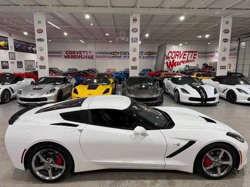 Used 2014 Chevrolet Corvette Stingray Coupe w/ 3LT Preferred Equipment Group RWD image 6