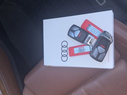 Certified 2023 Audi Q5 2.0T Prestige w/ Prestige Package image 4