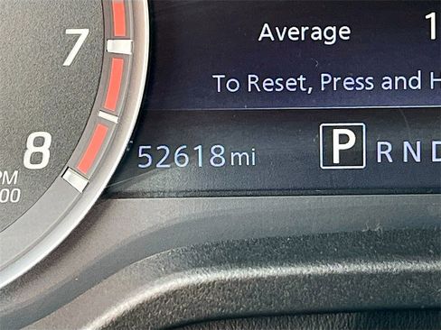 Used 2021 Nissan Titan Platinum Reserve w/ Moonroof Package image 12