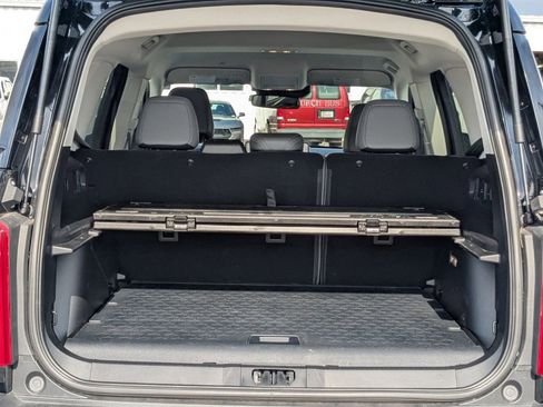 Used 2025 Ford Bronco Sport Badlands image 13