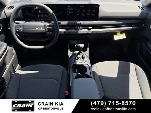 New 2026 Kia K4 FWD image 28