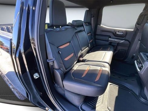 Used 2021 GMC Sierra 1500 AT4 image 26