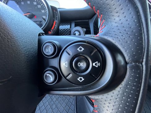 Used 2020 MINI Cooper S image 19