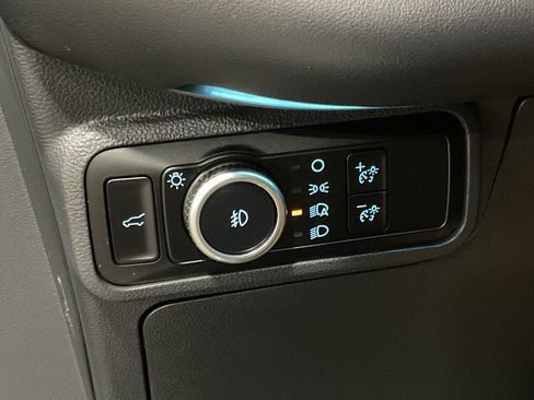 Used 2026 Ford Explorer ST AWD/4WD image 28