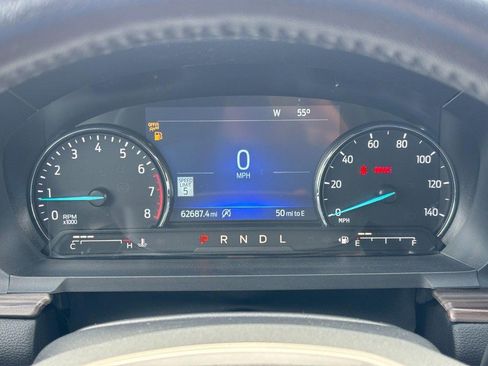 Used 2024 Ford Explorer Limited w/ Equipment Group 301A AWD/4WD image 22