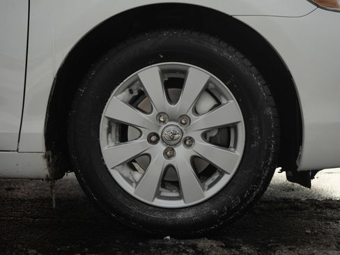 Used 2008 Toyota Camry Hybrid image 10