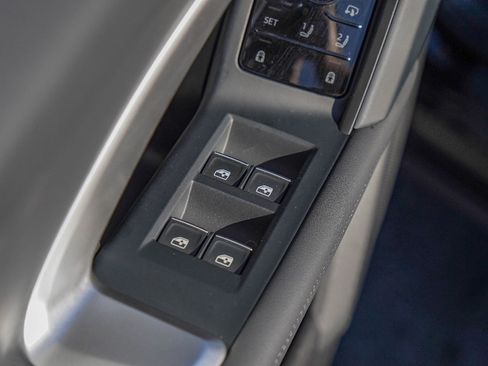 New 2025 Audi Q5 Premium Plus image 15