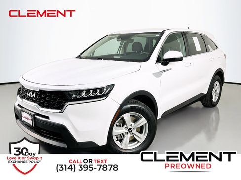 Used 2022 Kia Sorento LX FWD image 1