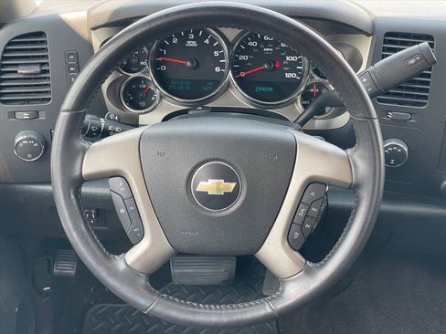 Used 2011 Chevrolet Silverado 1500 LT w/ All-Star Edition AWD/4WD image 12